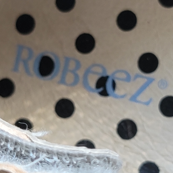 NWT Robeez Baby Girls Low Top Sneaker Size 12-18 Mos - Picture 7 of 11